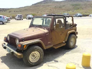 Aruba Racing Culture: Drag Strip & Off-Road Adventures